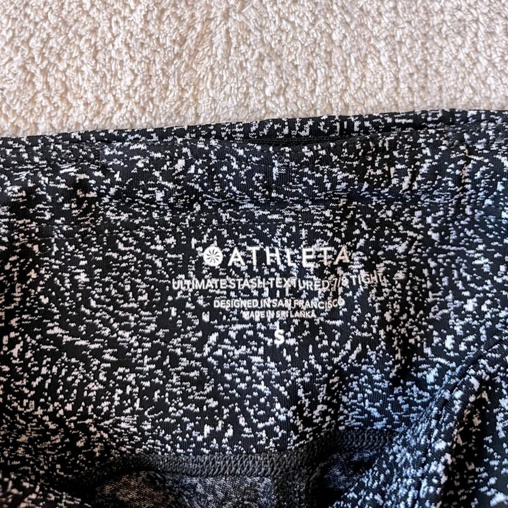 Athleta Ultimate Stash Textured 7/8 tight size S - Picture 3 of 4